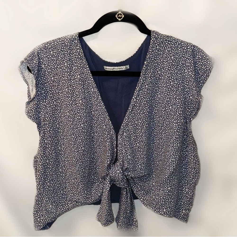 Abercrombie & Fitch Navy Blue White Speckled Tie-Front Blouse